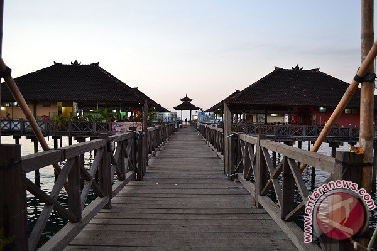 Pelabuhan Buleleng Miliki Restoran di Atas Laut