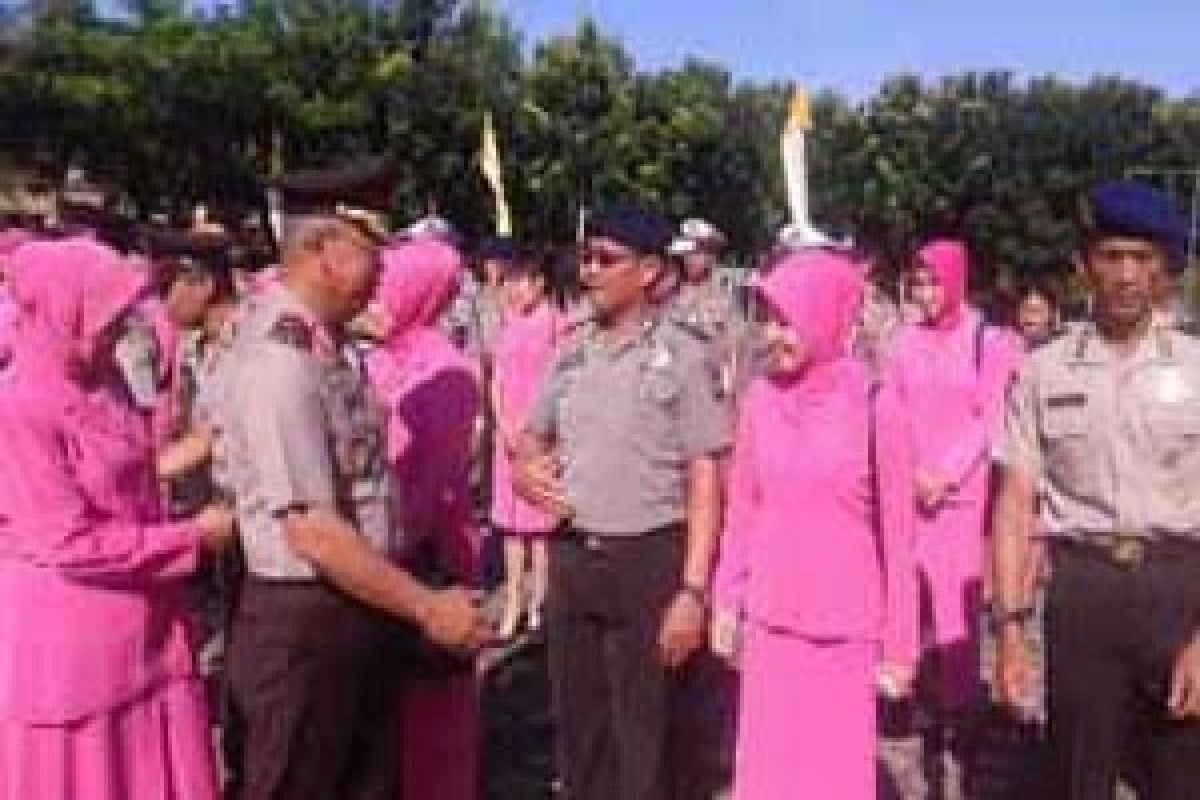 479 Personel Polda Sultra Ikuti Penyematan Kepangkatan