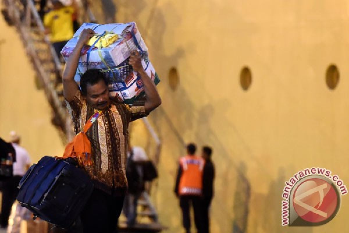 Puncak arus balik di Tanjung Priok diprediksi mulai H+4 Lebaran 