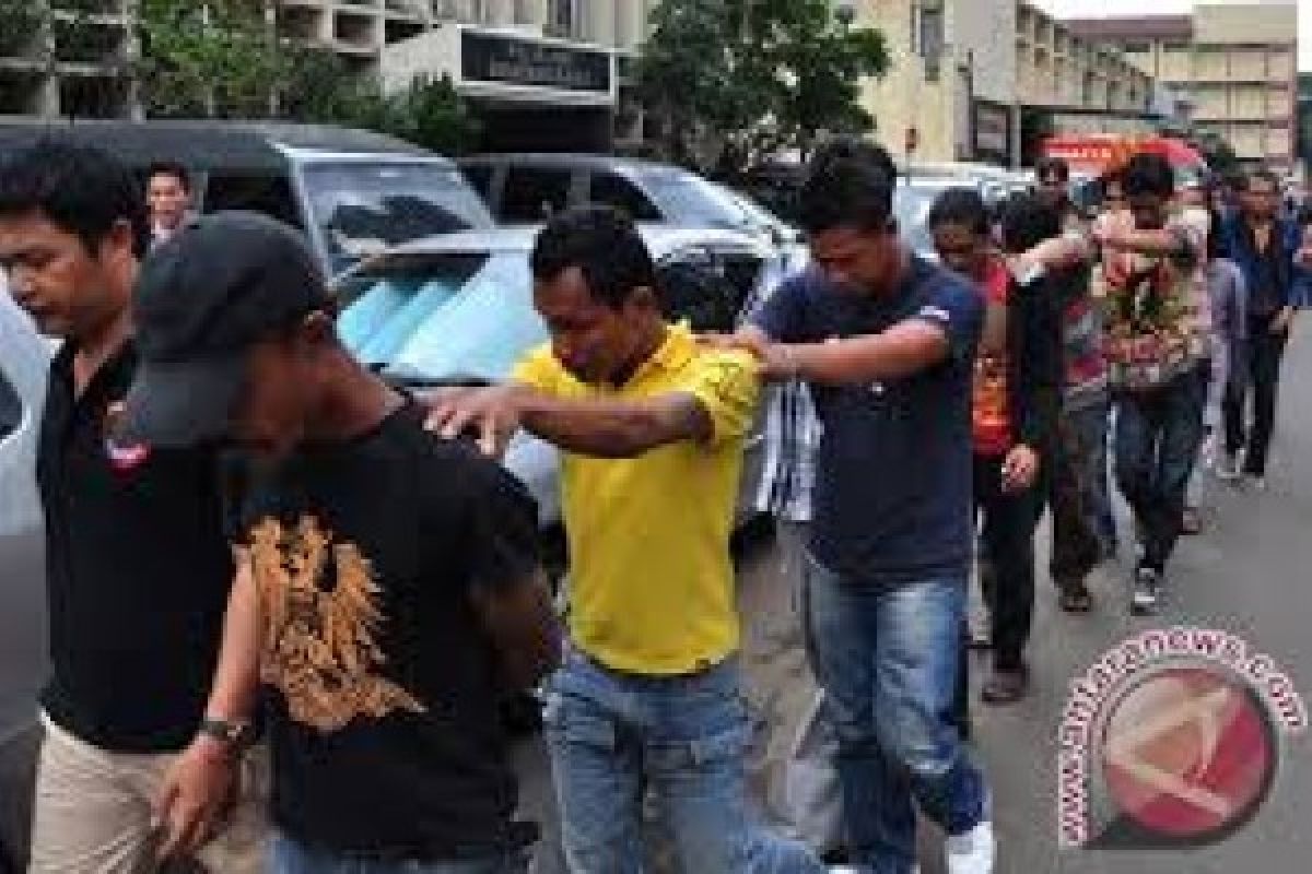 Puluhan Preman Terminal Terboyo Digaruk Polisi