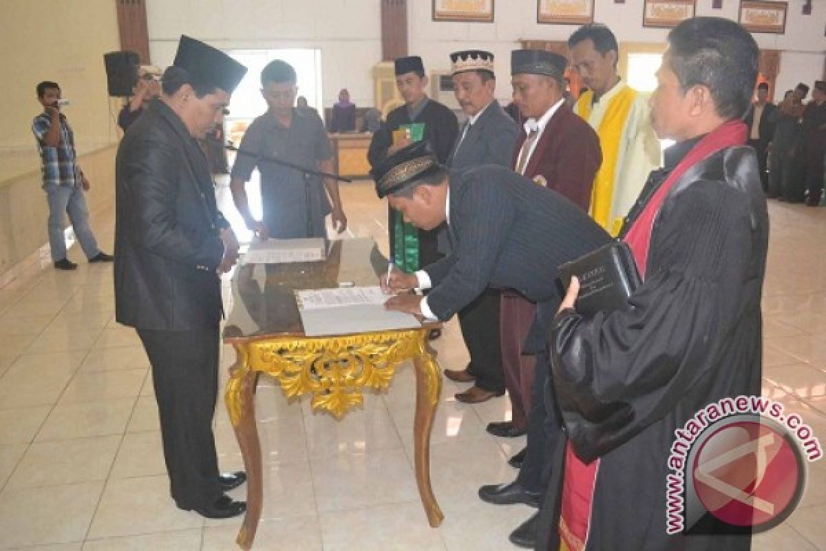 72 anggota Panwascam di Lampung Timur siap bekerja