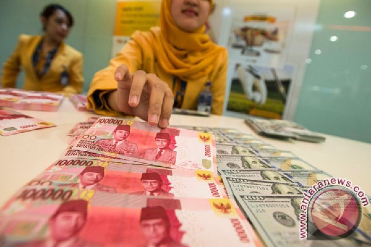 Kurs rupiah naik menjadi Rp14.300 per dolar AS