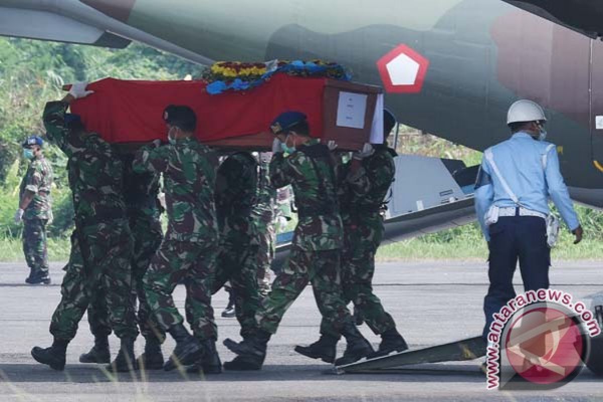 Tiga jenazah korban hercules diterbangkan ke Pekanbaru