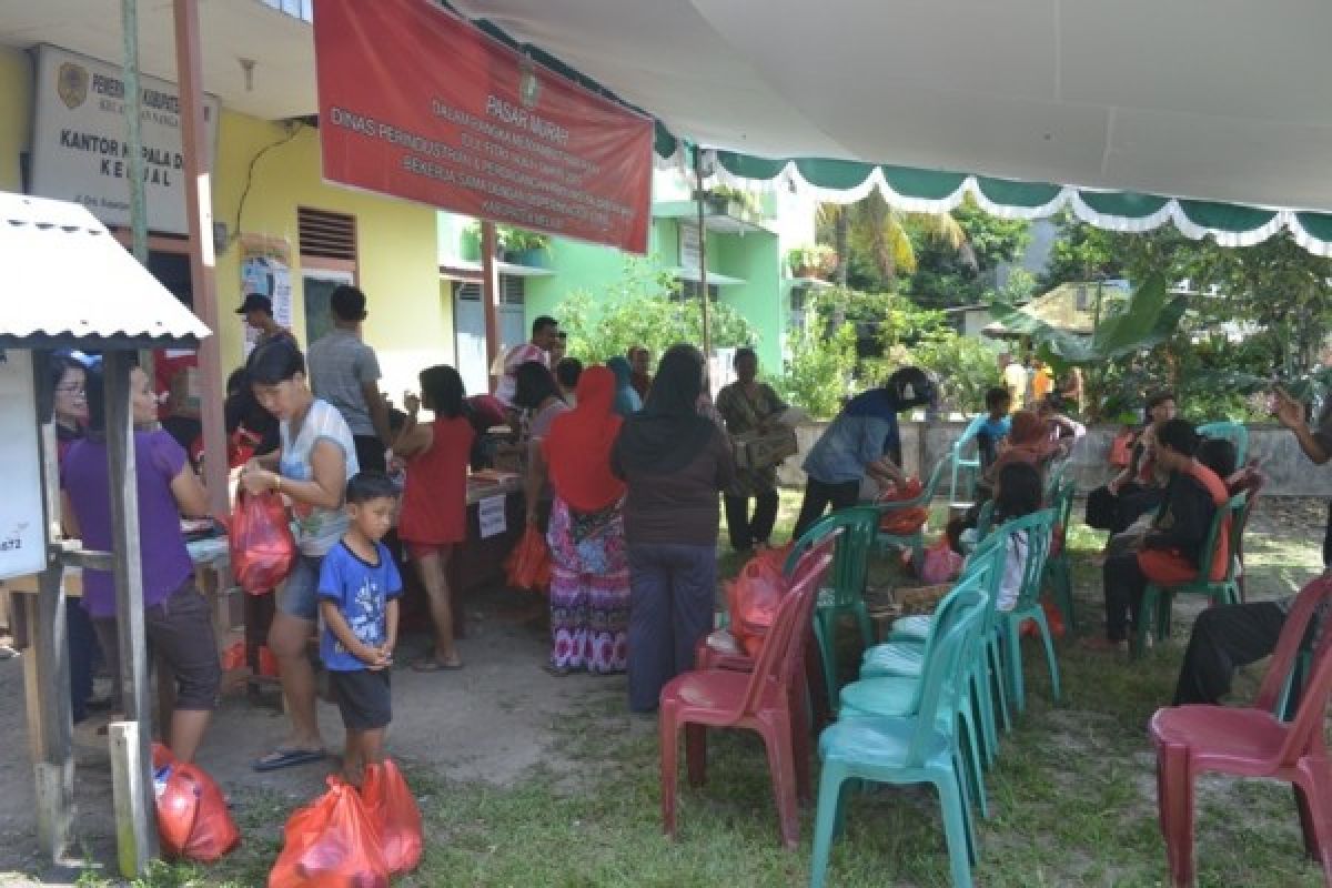 Disperindag Provinsi Gelar Pasar Murah Di Nanga Pinoh