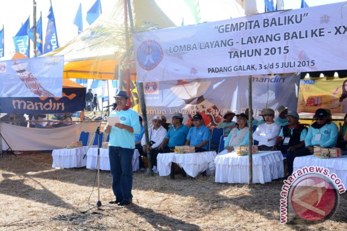 Wagub Bali Buka Lomba Layang-layang 