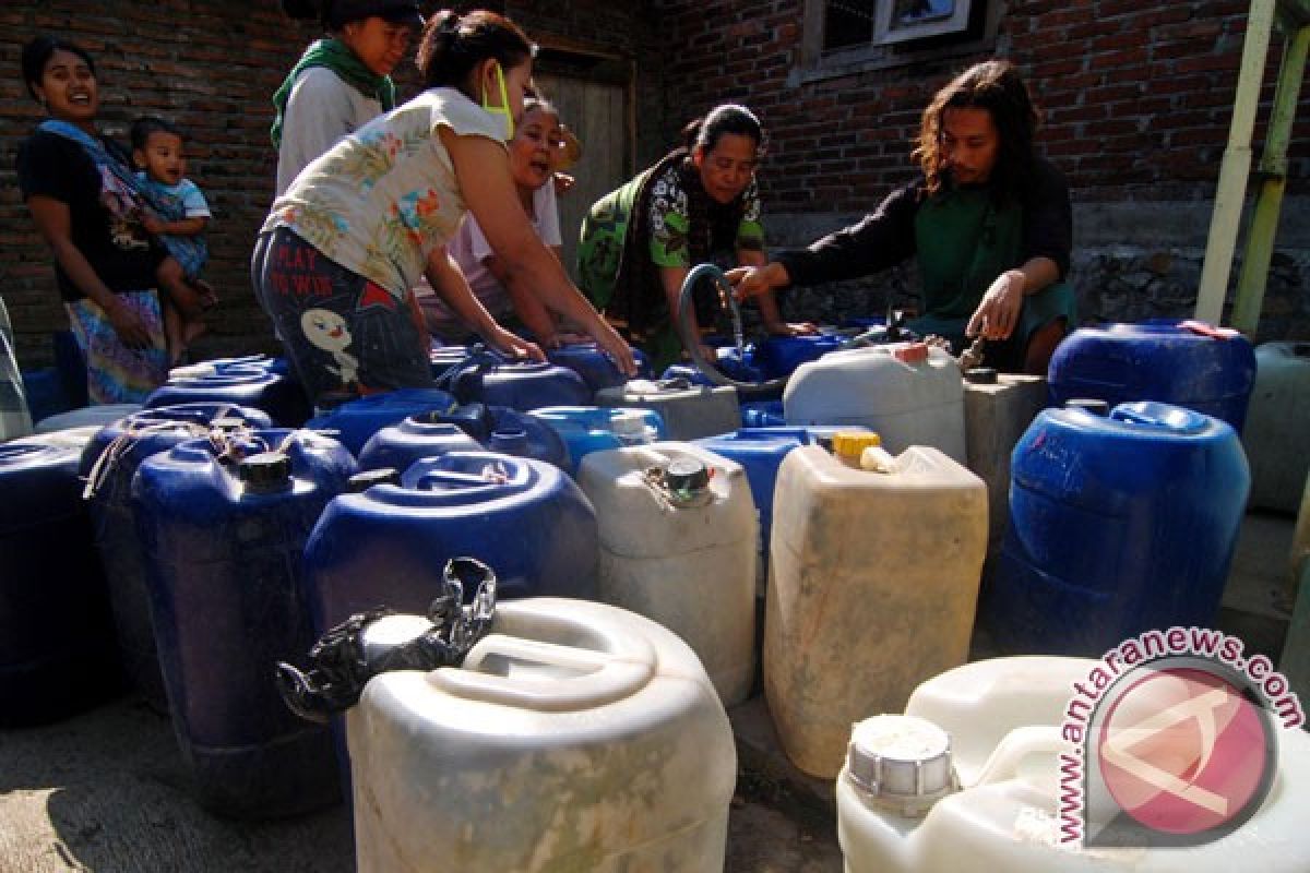 Sejumlah desa di Pekalongan mulai krisis air bersih