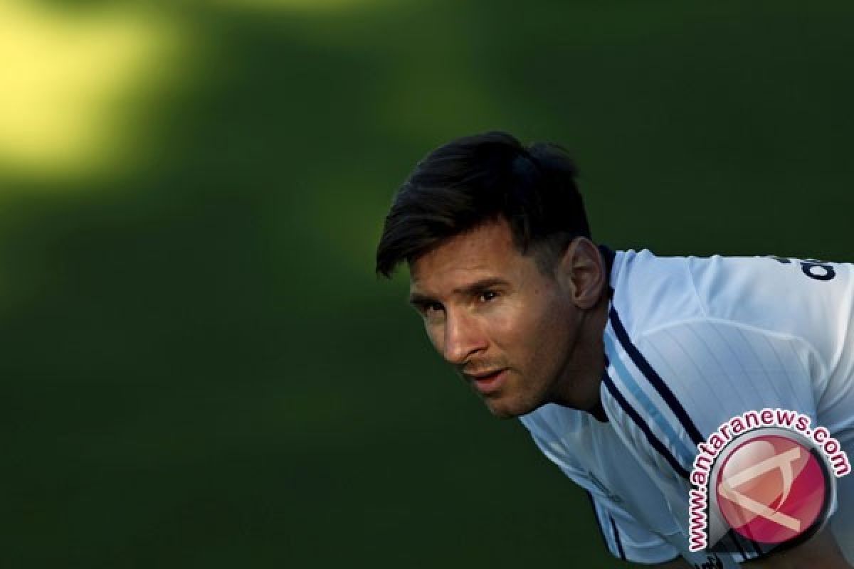 Messi kecewa