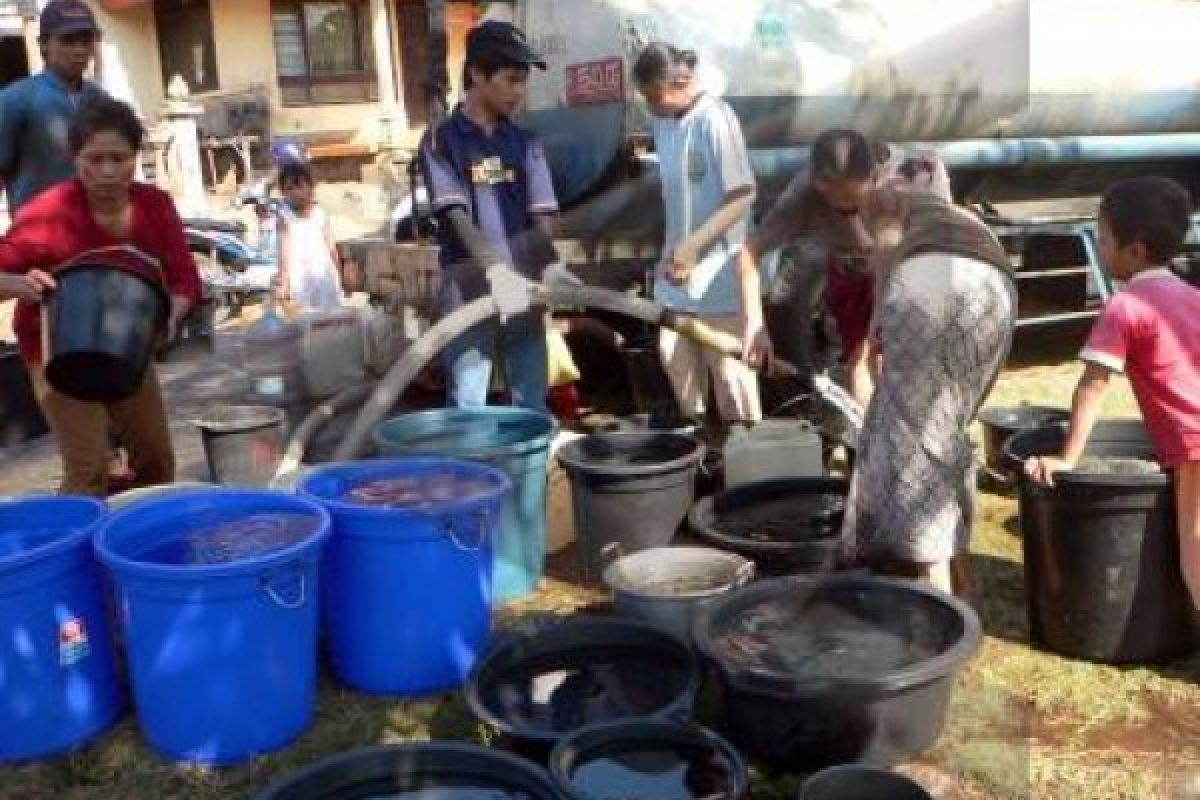Lima Desa di Temanggung Krisis Air Bersih