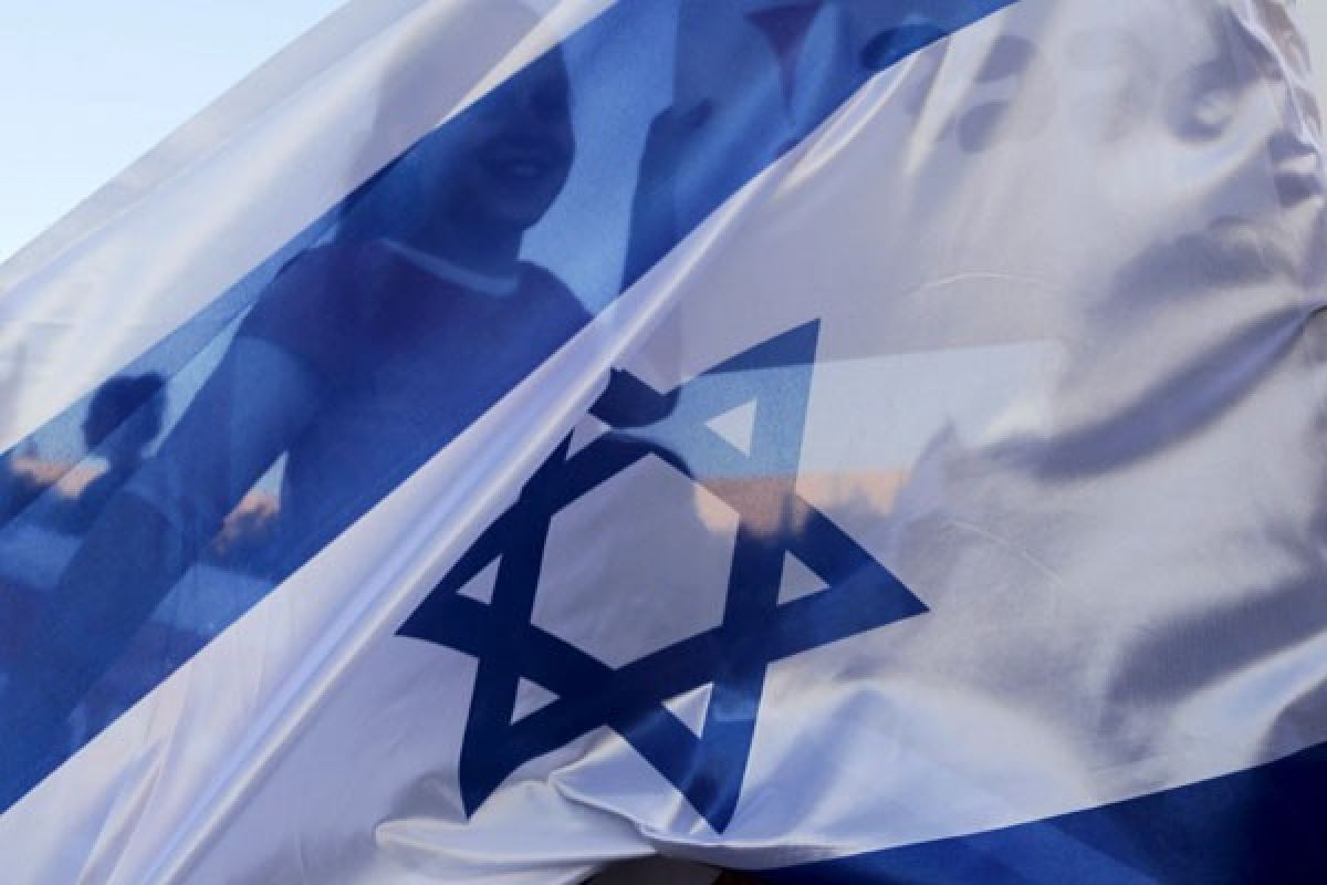 Ribuan warga Israel demonstrasi kejahatan pegaris keras Yahudi