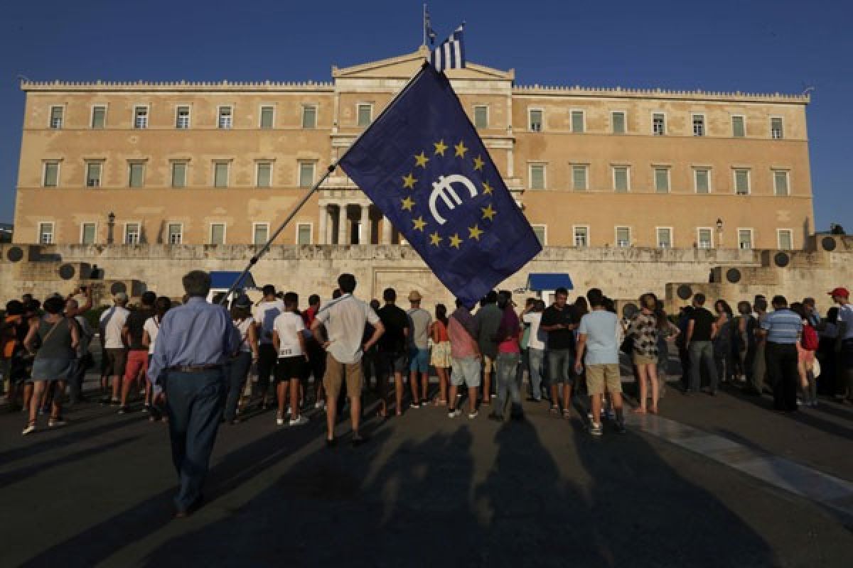 Sembilan dari 10 pegawai swasta Yunani hadapi kondisi buruk