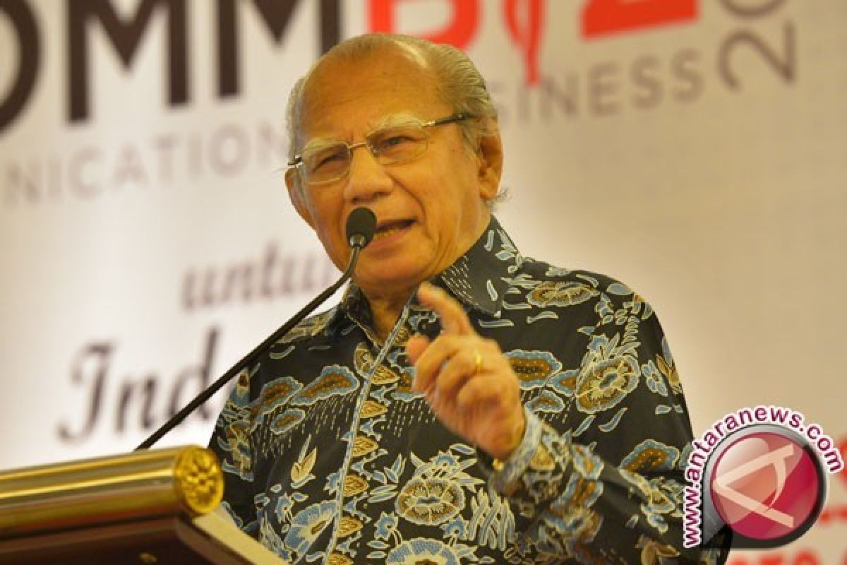 Emil Salim Ingatkan Aqua Kembalikan Jumlah Air 