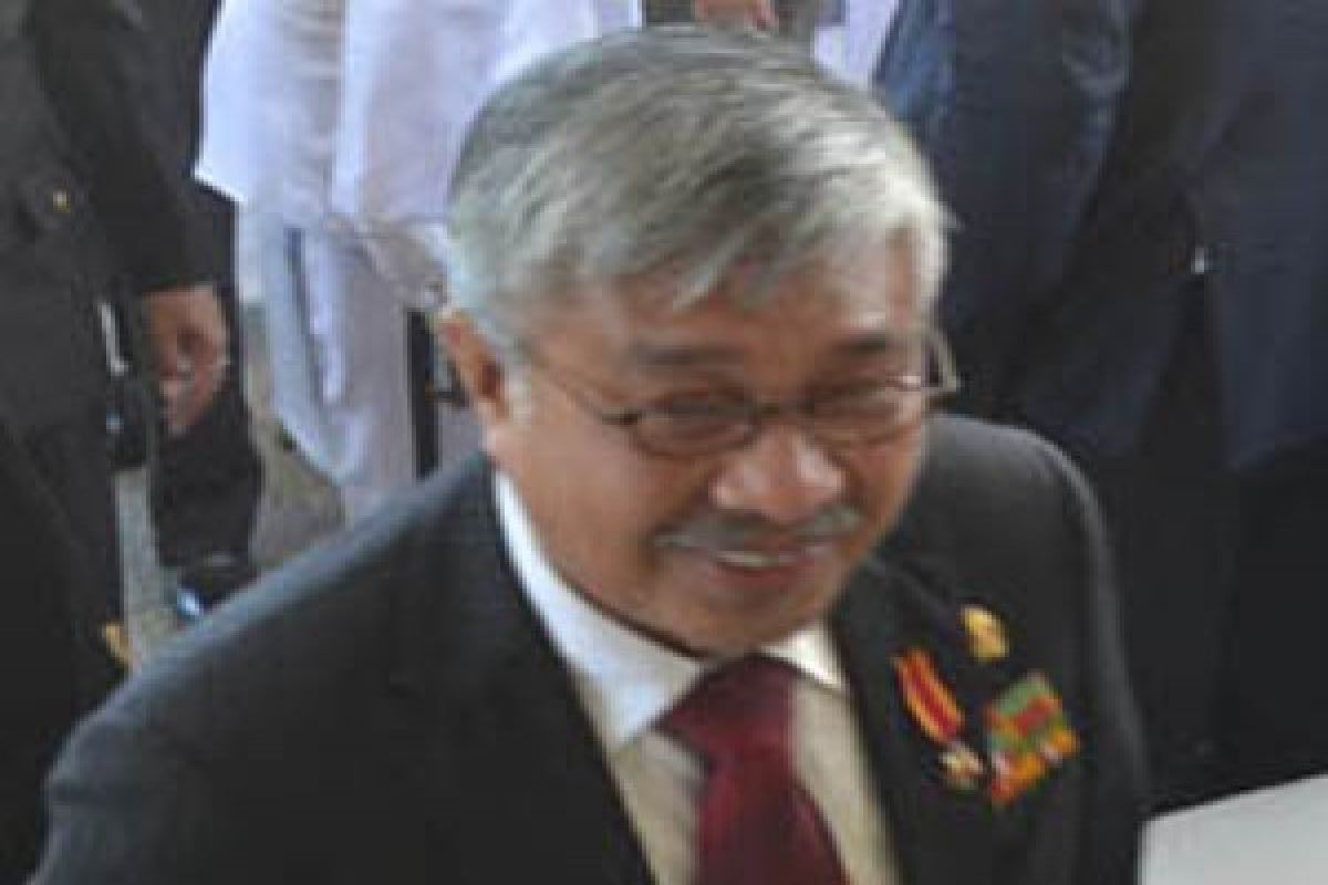 Gubernur Sultra Dukung Legislator Mundur Ikut Pilkada