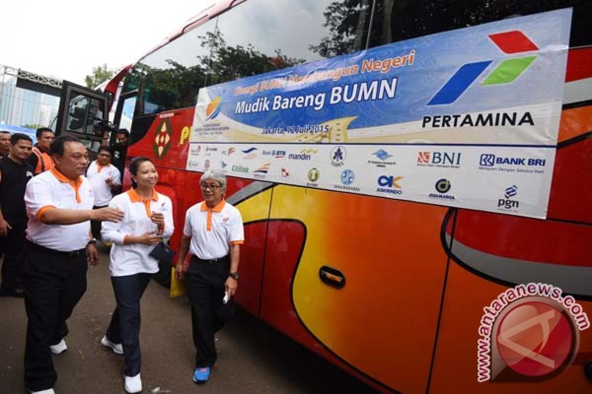 Rini lepas 7800 orang pemudik dalam "Mudik Bareng BUMN"