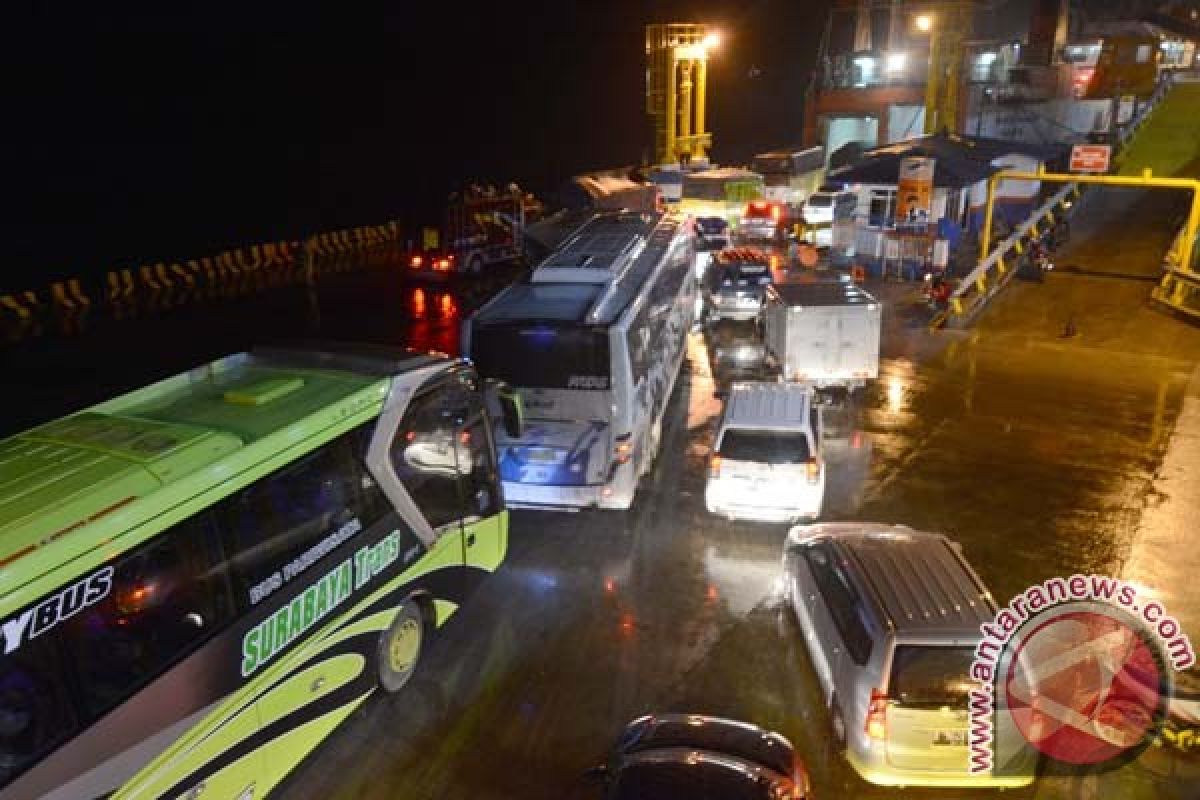 Bus Sumatera-Jawa penuh selama kabut asap