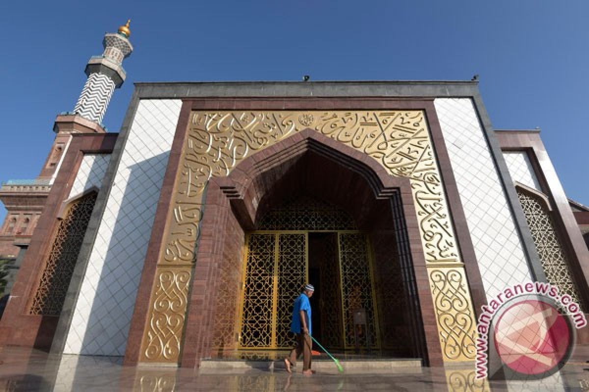 Tangerang canangkan gerakan Bikin Bersih Masjid