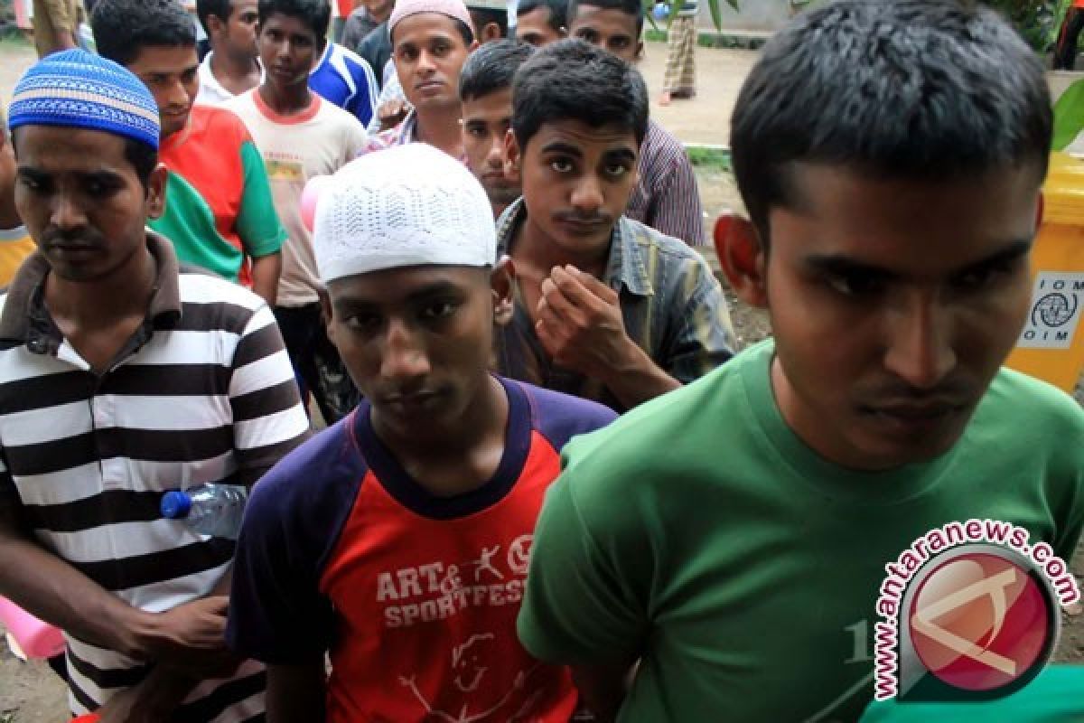  Angkatan Laut Myanmar temukan seratus imigran terdampar di pulau