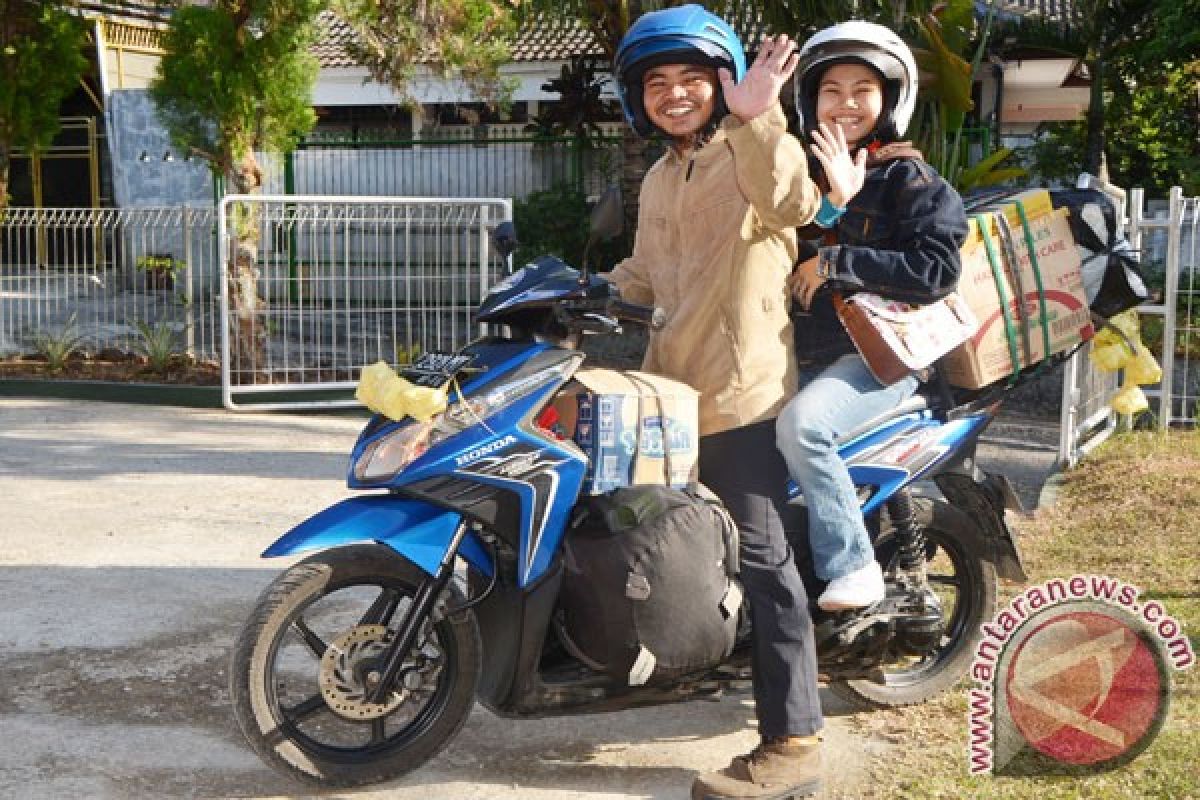 Pemudik Sepeda Motor Pilih Jalan Malam