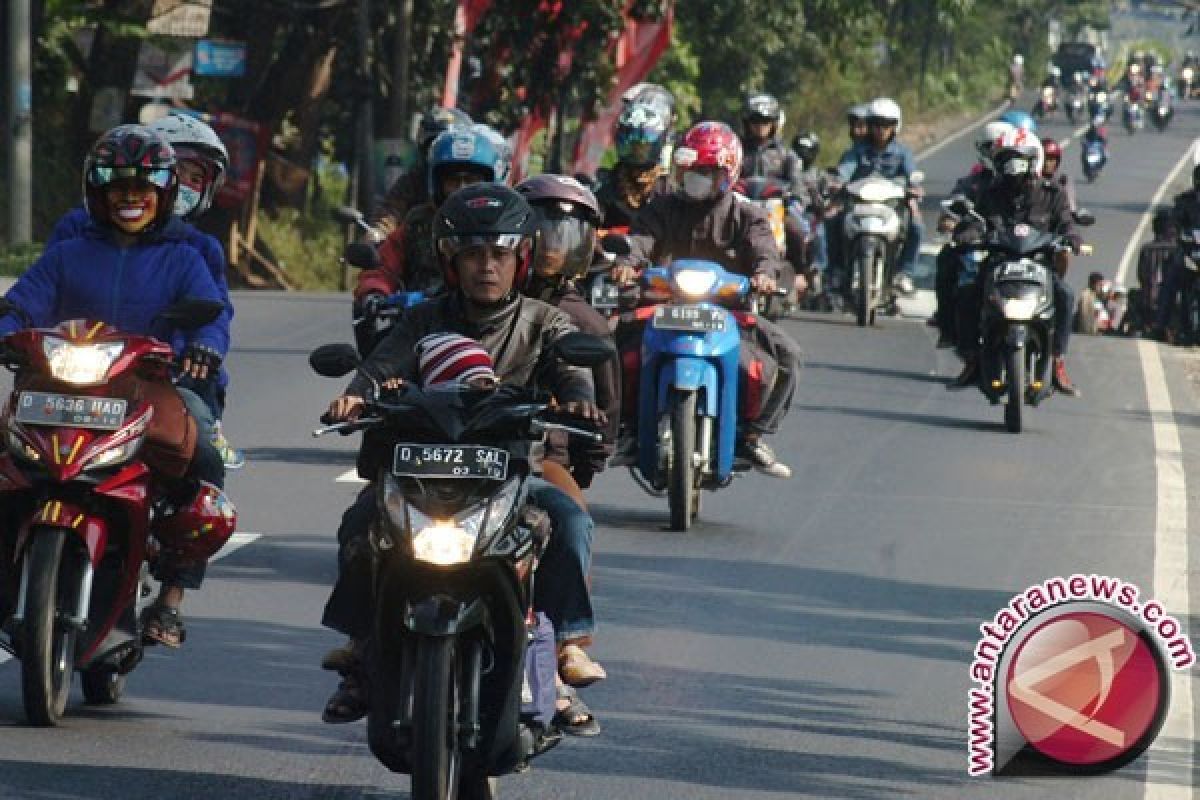  Polda Babel Imbau Pemudik Waspadai Polisi Gadungan