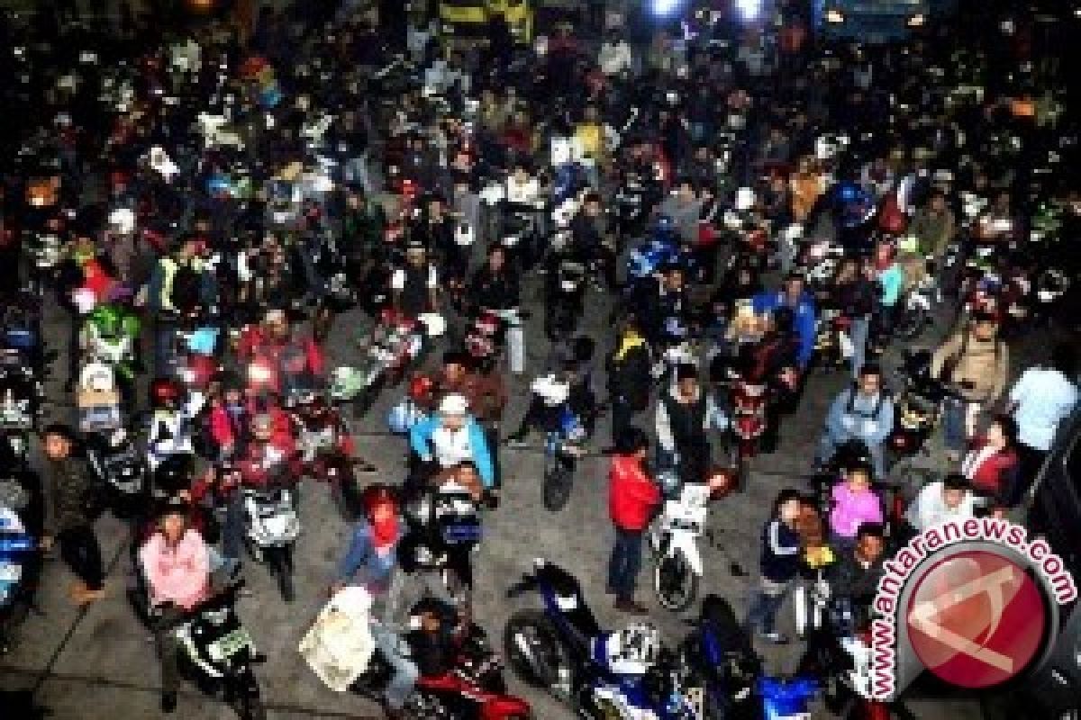 Disiapkan kapal feri khusus angkut motor