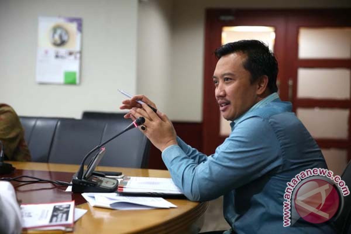 Menpora: Tak Mustahil Dialog Dengan PSSI