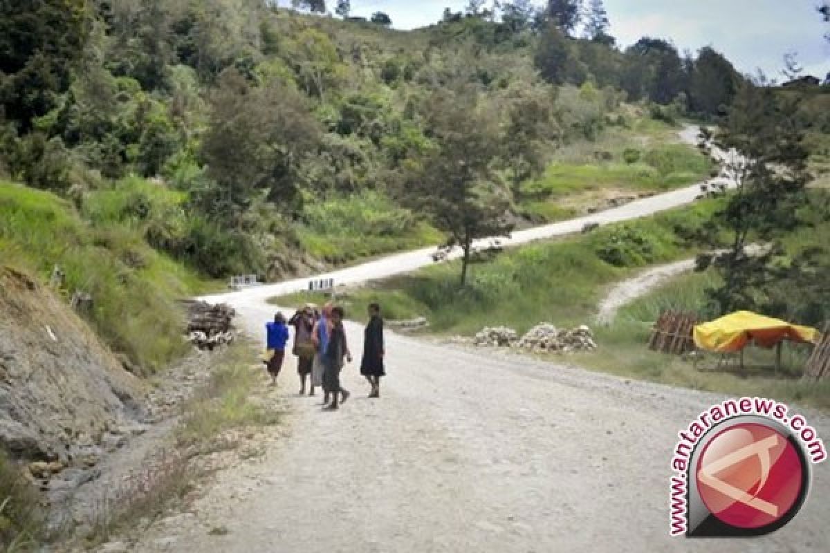 Lanny Jaya Papua status darurat  kedinginan akibat hujan es