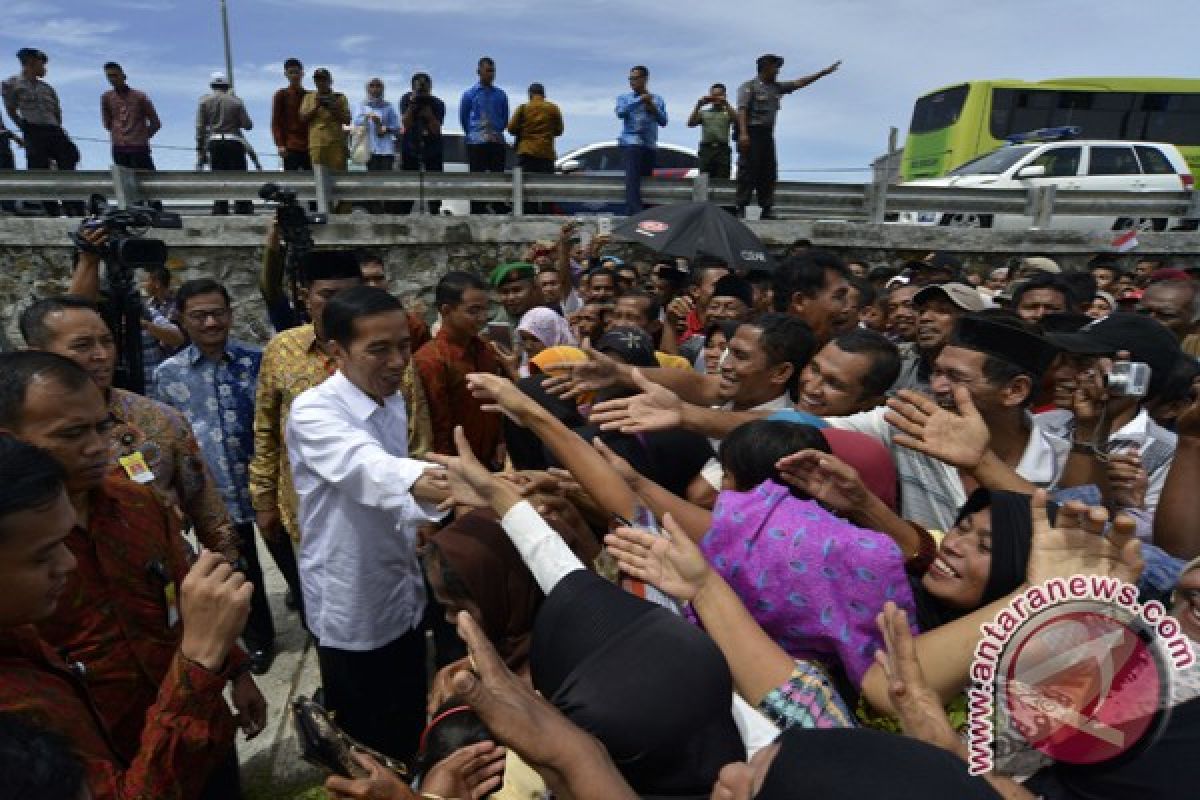 President Jokowi happy to celebrate Idul Fitri in Aceh