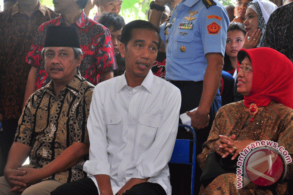 Ibunda Presiden Jokowi ziarah makam Bung Karno
