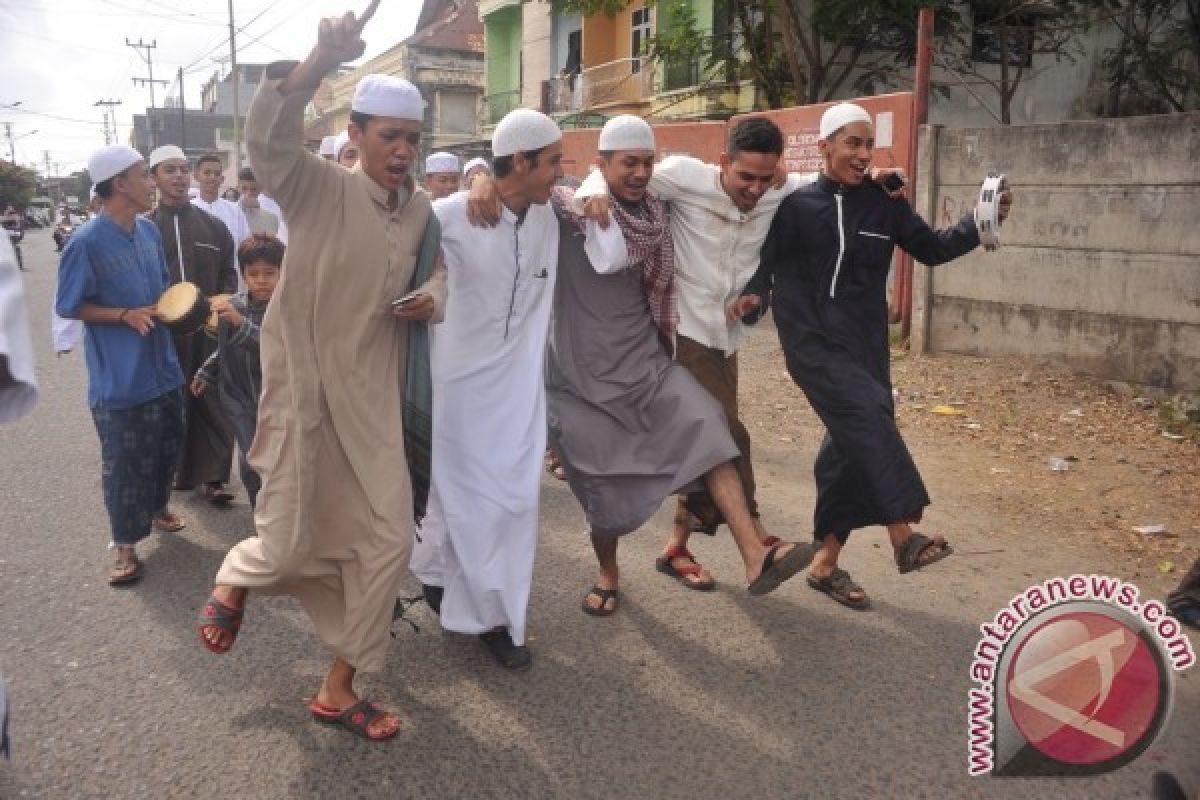 Tradisi rumpak rumpakan