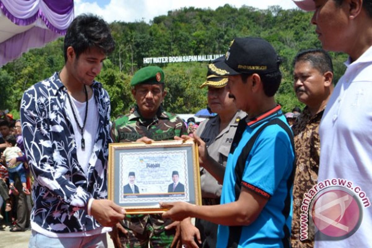 Aktor Ammar Zoni Jadi Duta Pariwisata Solok Selatan