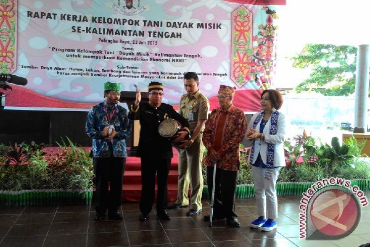 Ribuan Warga Dayak Hadiri Raker Dayak Misik 