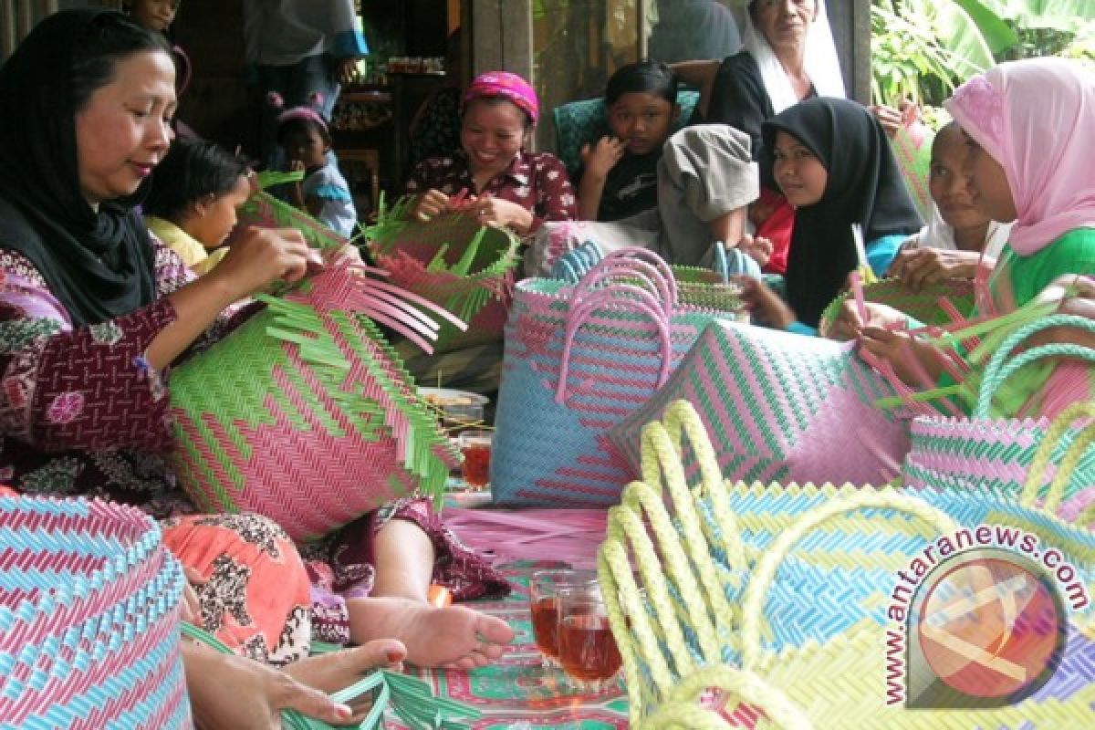 Tingkat Pengangguran Di Balangan Terendah Se Kalsel