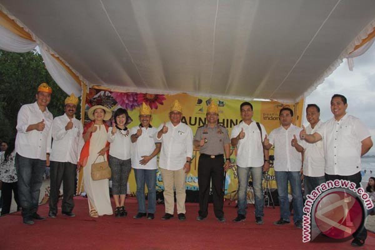 Empat Iven Topang "tomohon International Flower Festival"