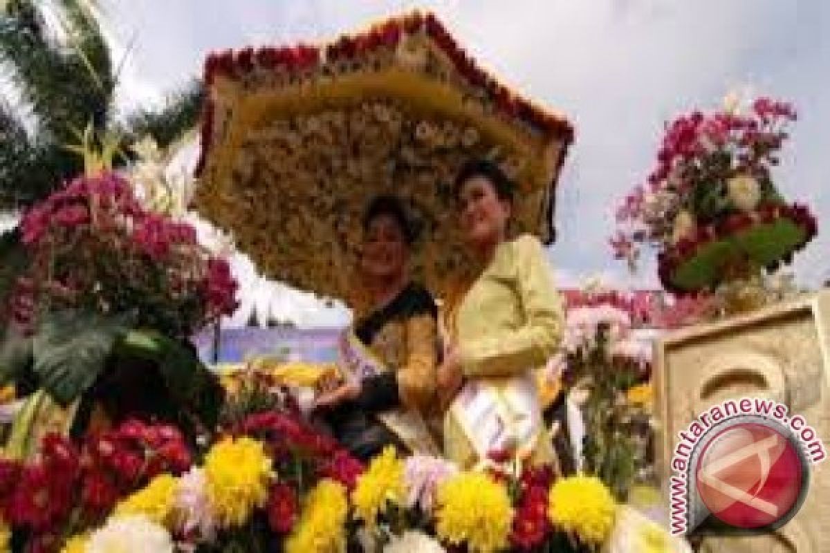 "Tomohon International Flower Festival" Serap Rp2,5 Miliar