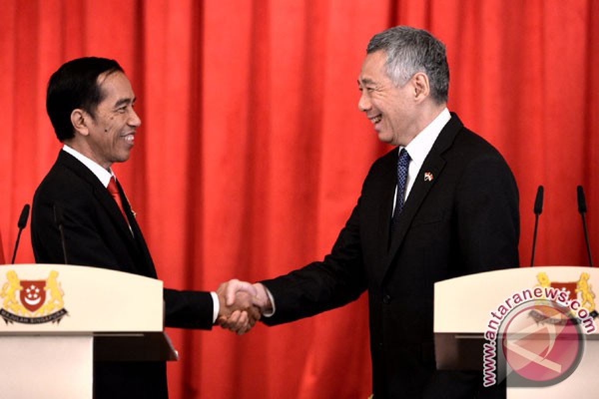 Jokowi-Lee saksikan manuver pesawat tempur RI-Singapura
