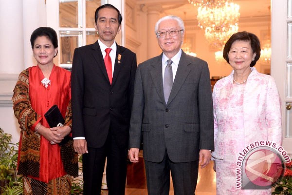 Presiden Jokowi tiba di Jakarta