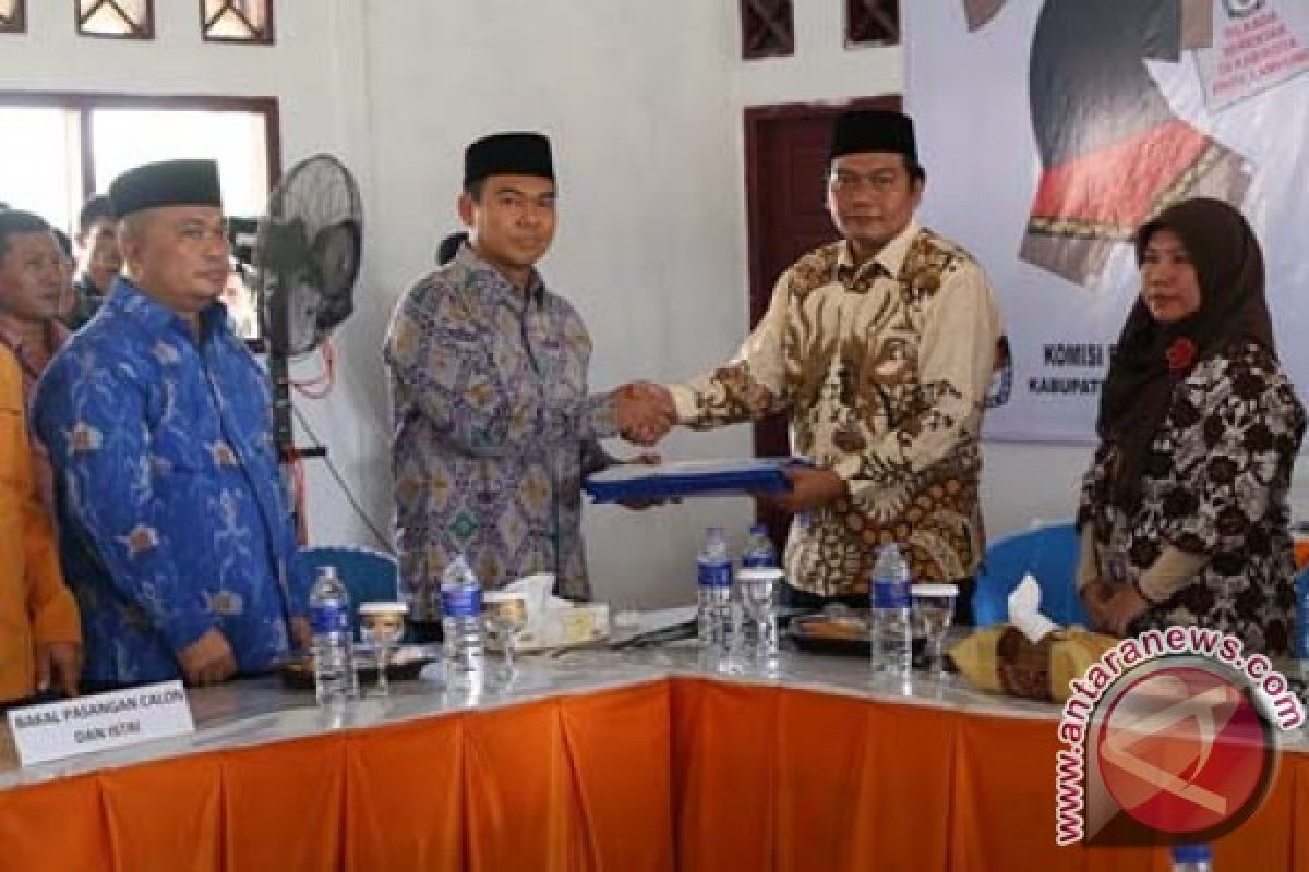 Dua Pasangan Calon Mendaftar KPU Lampung Selatan