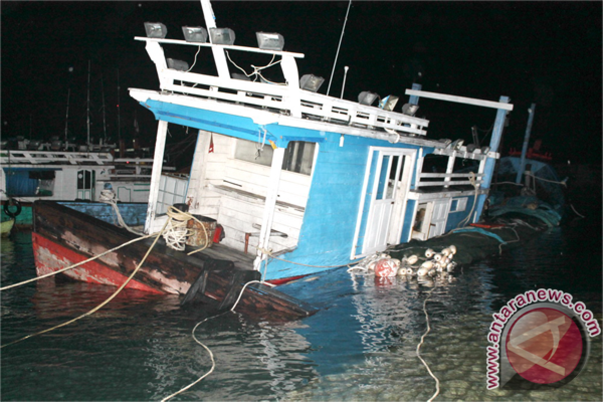 Boat Bantuan Pemerintah Aceh Belum Dimanfaatkan Bocor