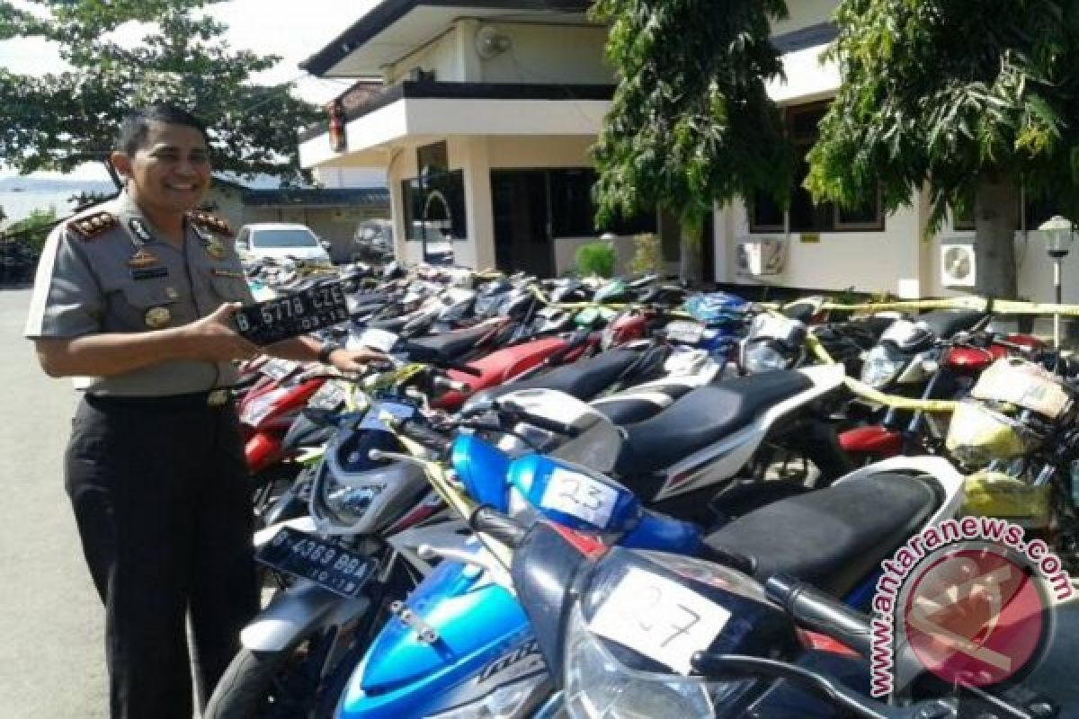 Polres KSB Gagalkan Pengiriman Puluhan Motor "Bodong"