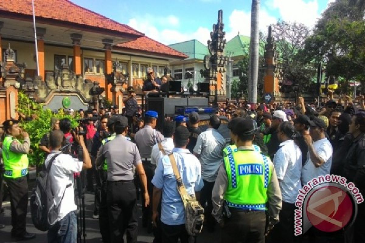 Dua Ormas Bali Sepakat Dukung Kepolisian 