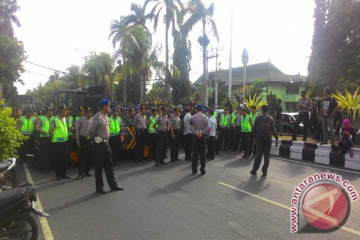 Polisi Minta Ormas Bali Tidak Terprovokasi 