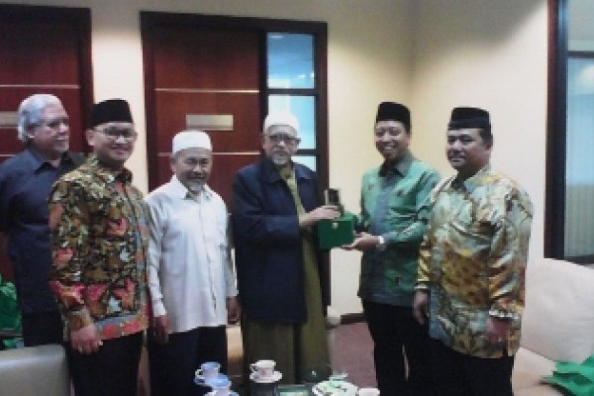 PPP Undang Partai Berbasis Agama Sedunia Ke Indonesia
