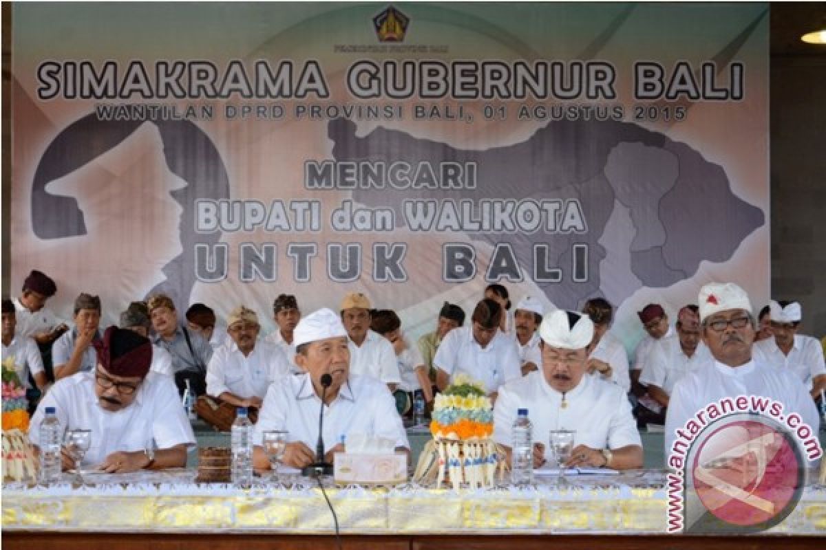 Gubernur Bali Instruksikan Pengobatan Bocah Kelainan Mata