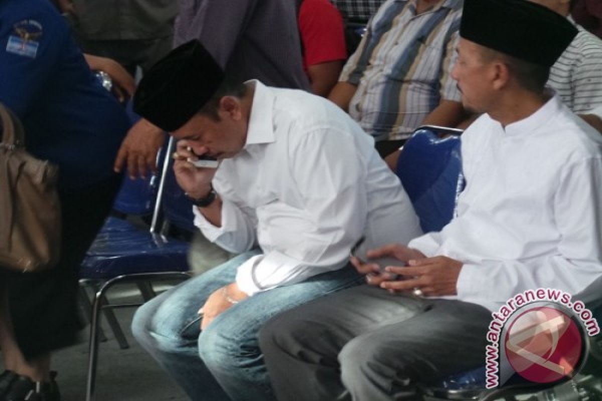 Haries Tegaskan Mundur Dari Cawawali Surabaya