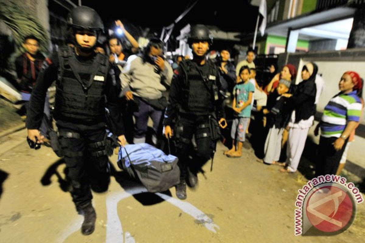 Kapolri pastikan ledakan di Makassar tak terkait terorisme