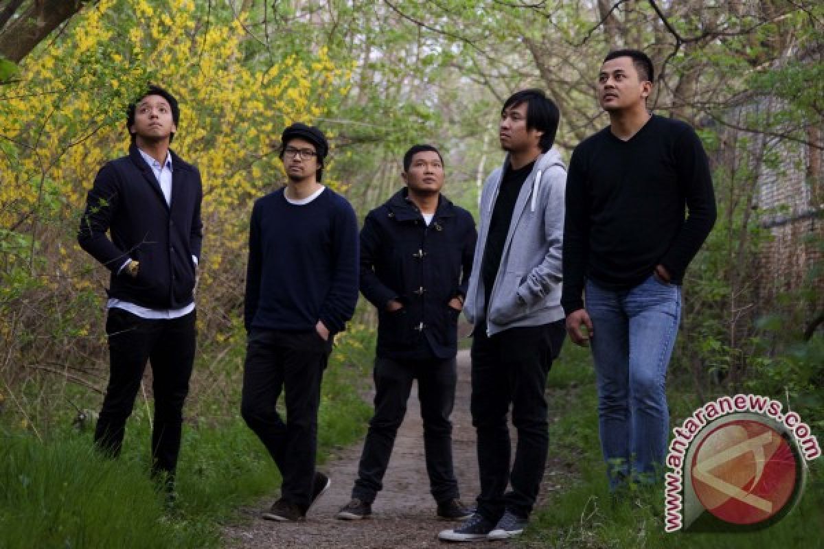 Band Indonesia lightcraft tampil di Seoul