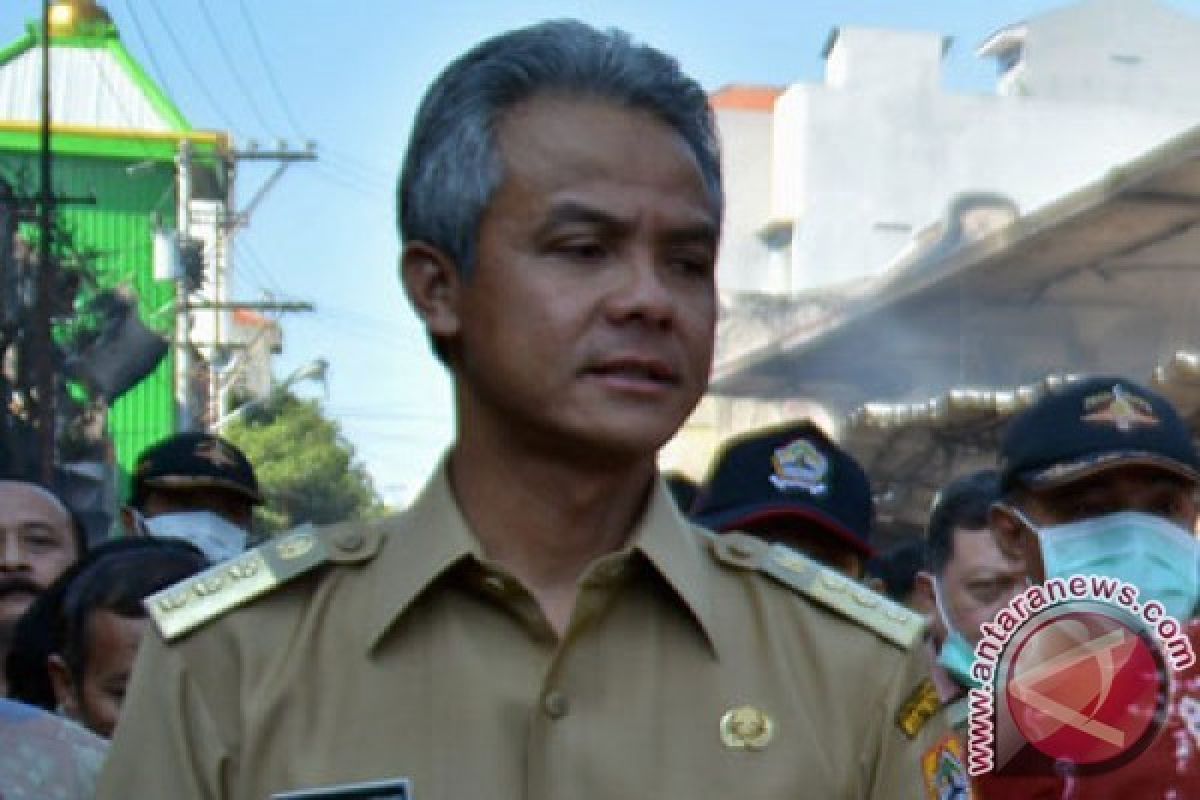 Ganjar Lantik Lima Penjabat Sementara Kepala Daerah