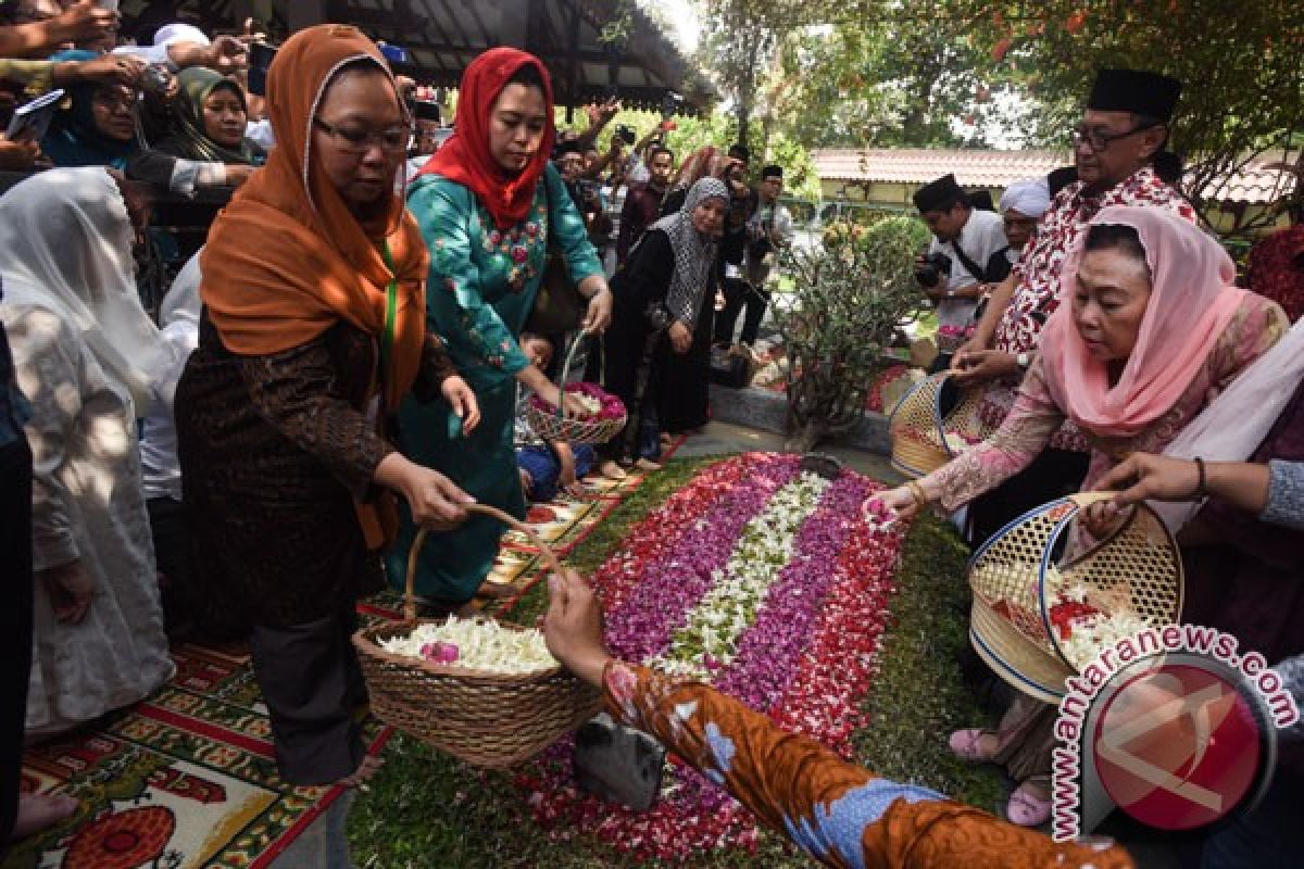 Alissa sampaikan pesan Gus Dur jaga kebhinekaan