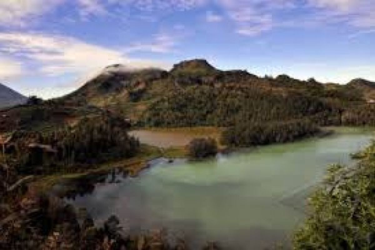 Lapisan Tanah Tipis, Dataran Tinggi Dieng Rawan Longsor