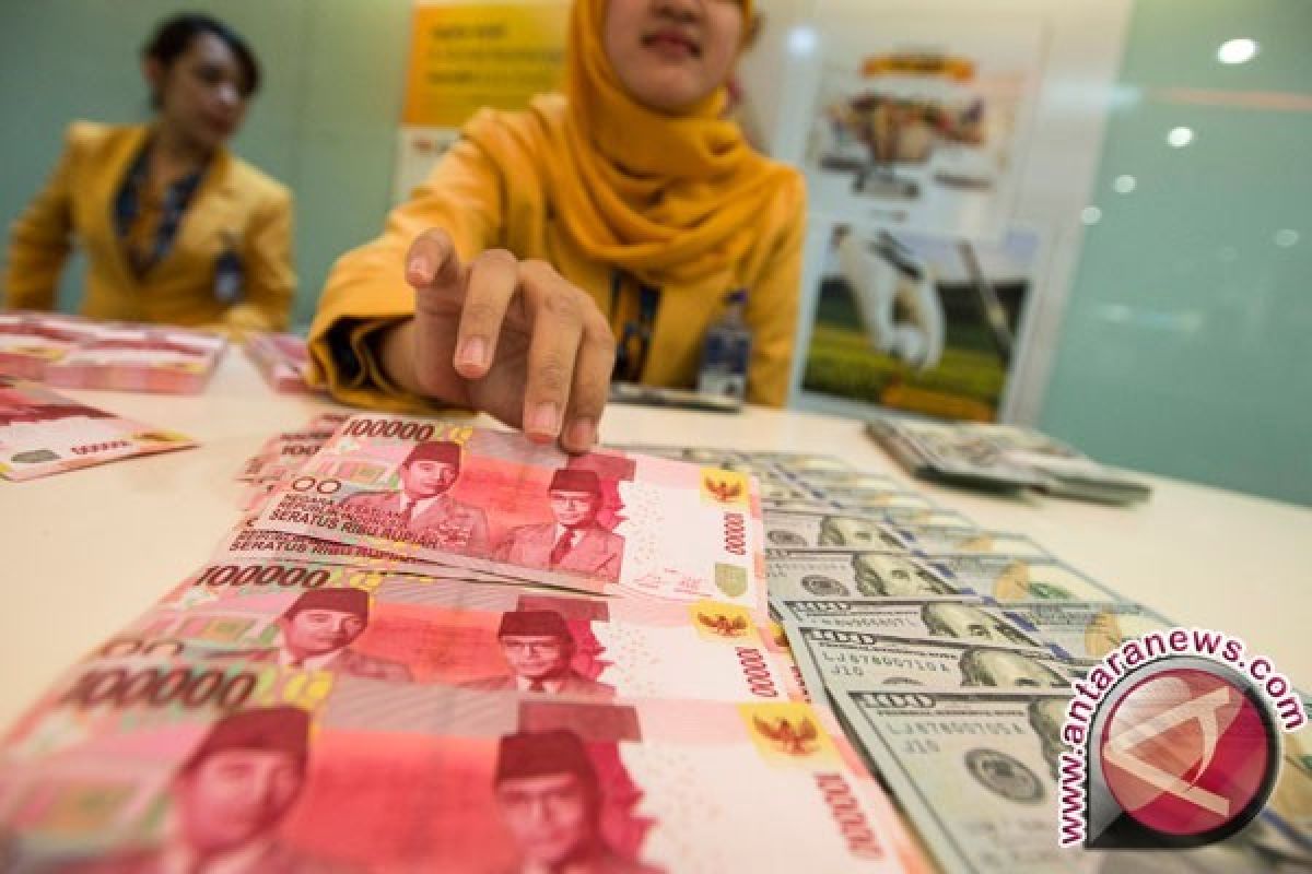 Rupiah rabu pagi bergerak menguat ke Rp13.328