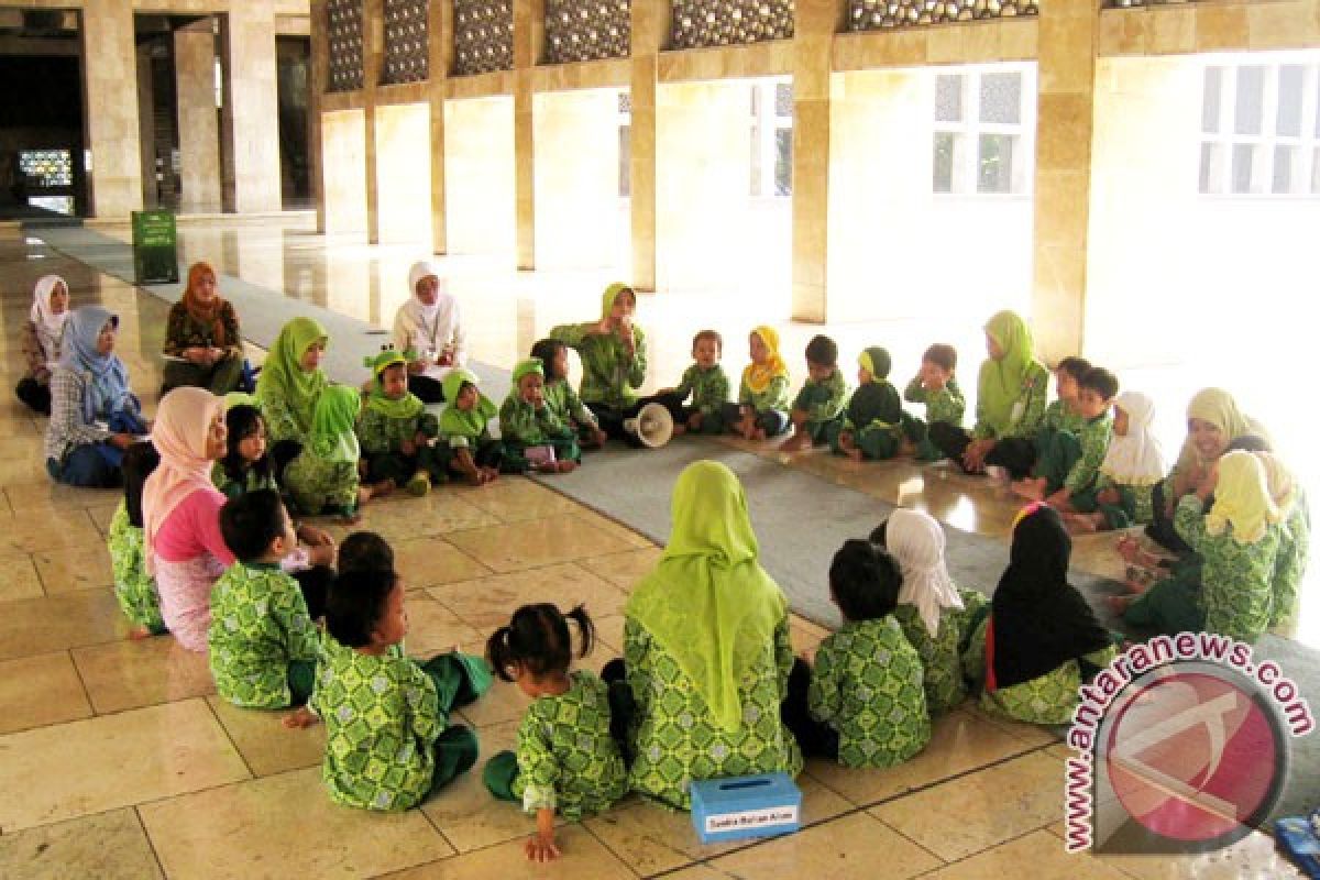 Festival Anak Sholeh Di Magelang